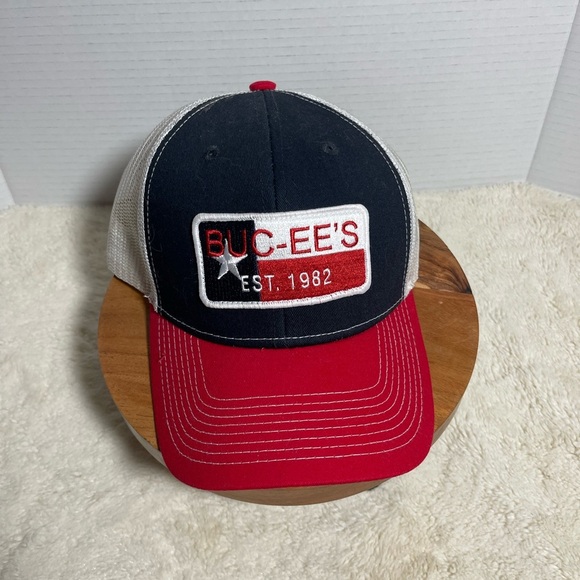 Buc-ee's Red and Black Cap - Picture 1 of 6
